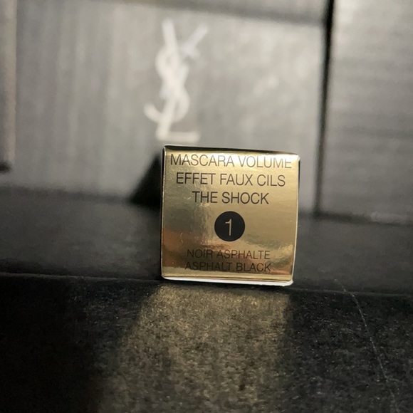 New YSL The Shock Volumizing Mascara - Picture 6 of 7